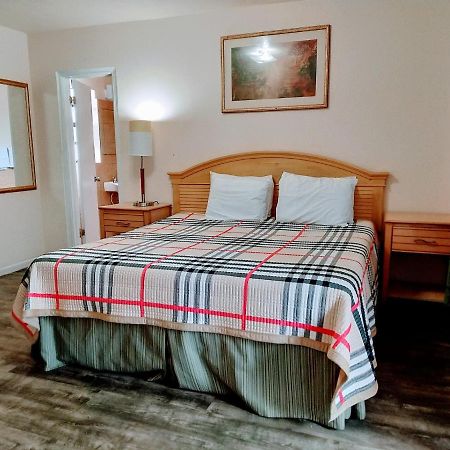 Travelers Inn - Clearwater Dış mekan fotoğraf