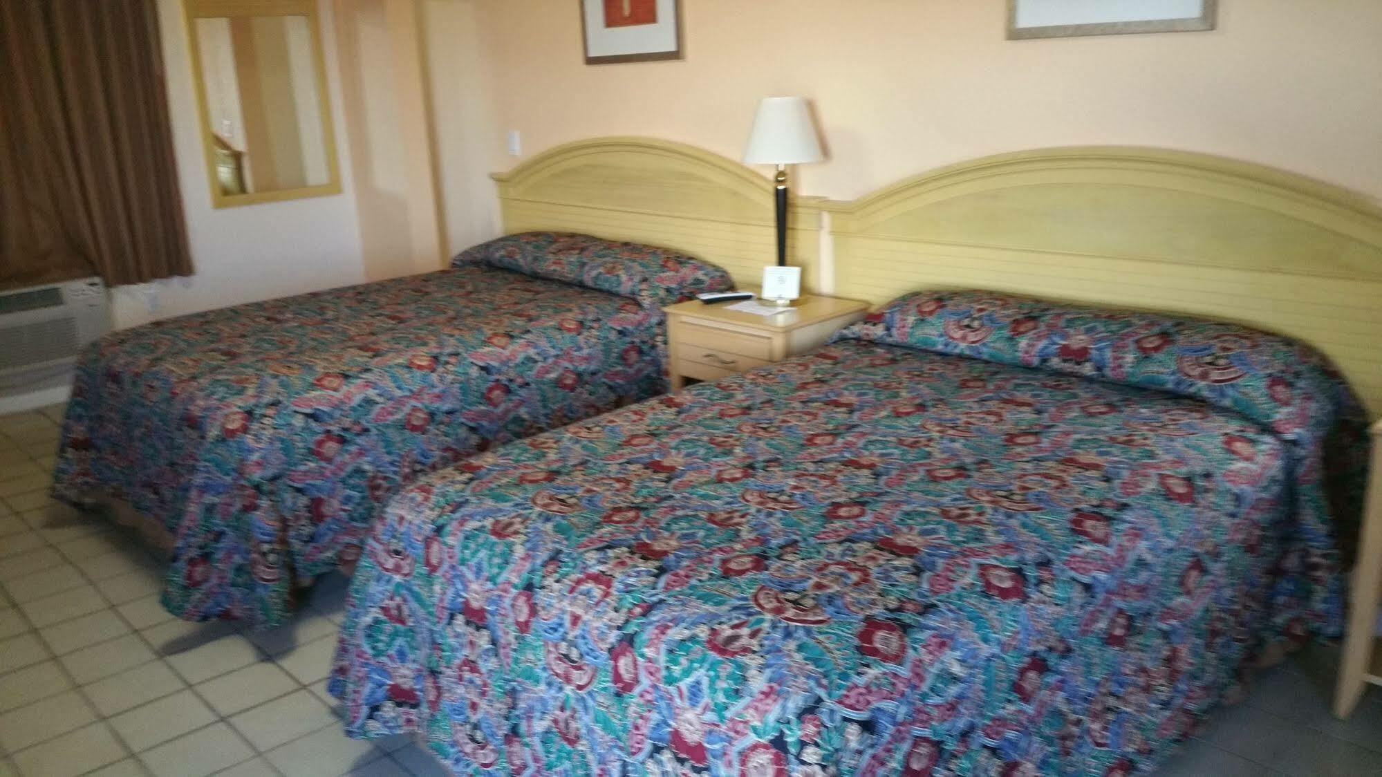 Travelers Inn - Clearwater Dış mekan fotoğraf