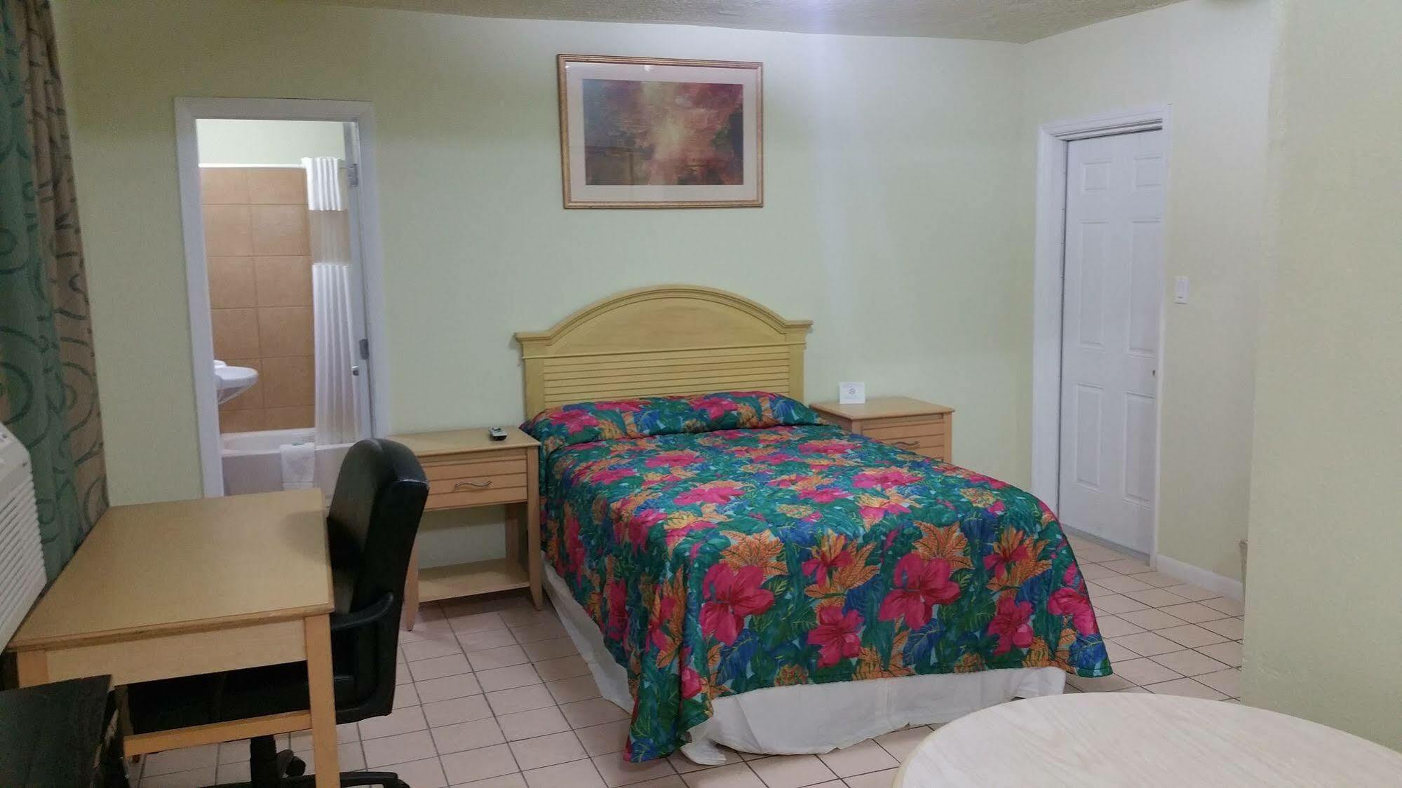 Travelers Inn - Clearwater Dış mekan fotoğraf